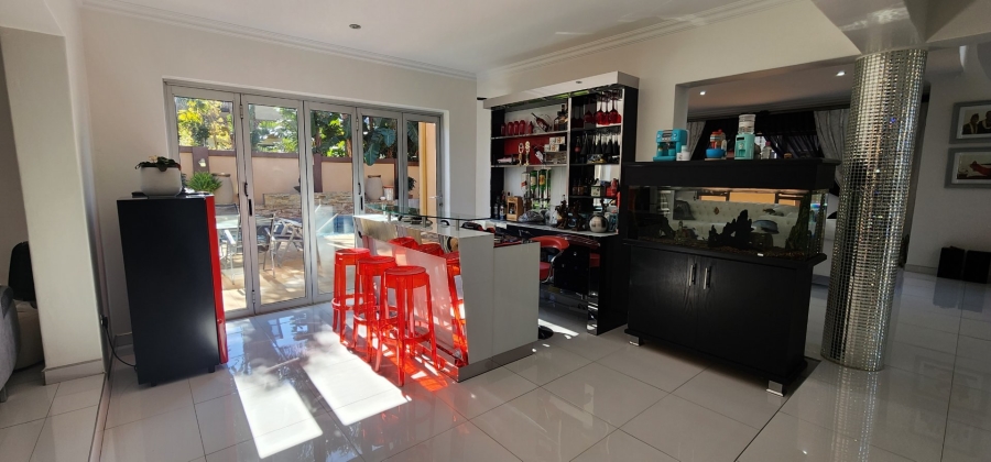 4 Bedroom Property for Sale in Aspen Hills Gauteng