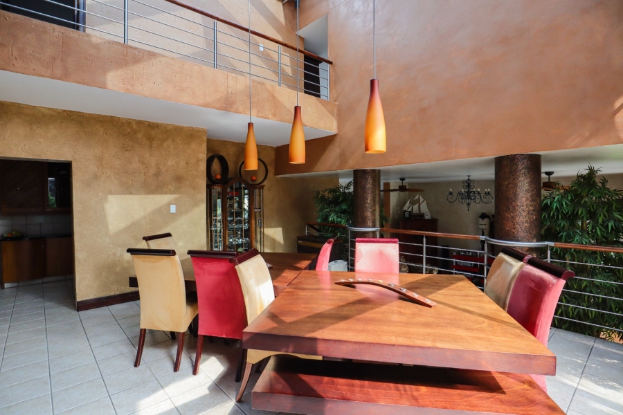 6 Bedroom Property for Sale in Glenvista Gauteng