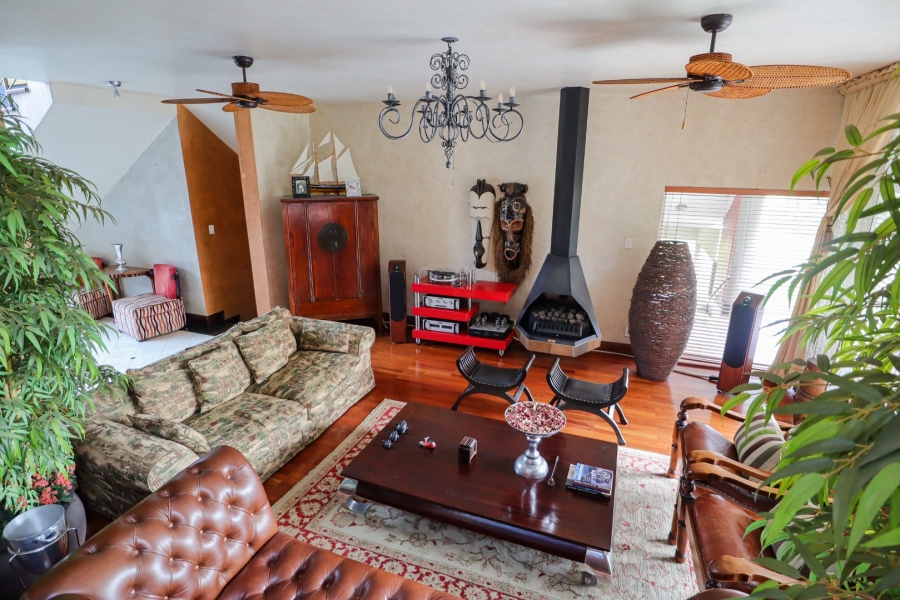 6 Bedroom Property for Sale in Glenvista Gauteng