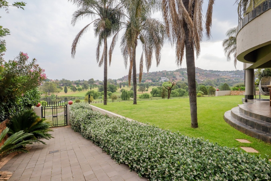 6 Bedroom Property for Sale in Glenvista Gauteng