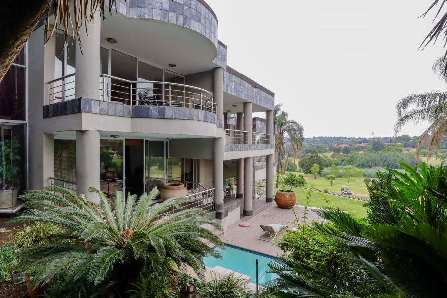6 Bedroom Property for Sale in Glenvista Gauteng