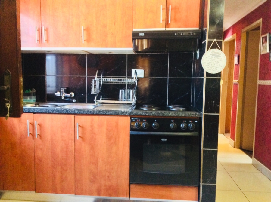 3 Bedroom Property for Sale in Lenasia Ext 13 Gauteng