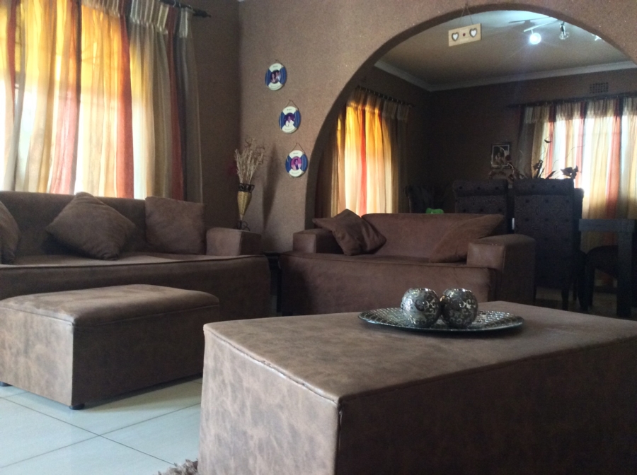 3 Bedroom Property for Sale in Lenasia Ext 13 Gauteng