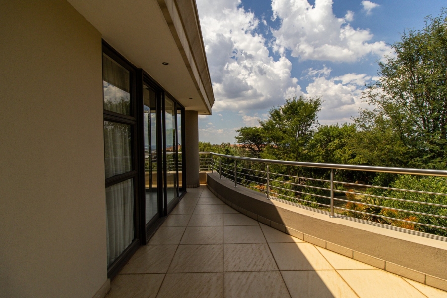 5 Bedroom Property for Sale in Meyersdal Eco Estate Gauteng