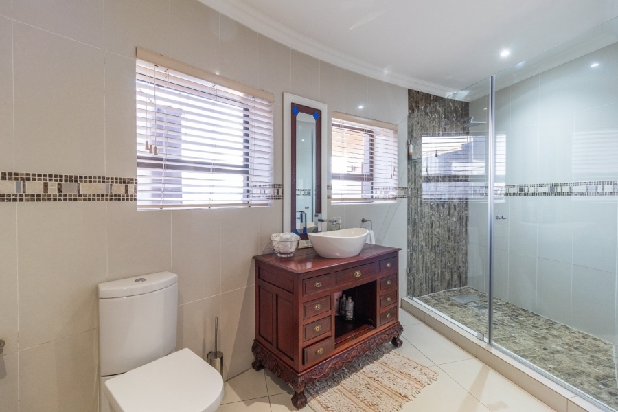 6 Bedroom Property for Sale in Meyersdal Eco Estate Gauteng