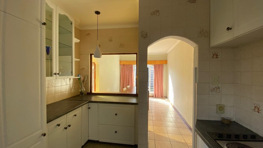 3 Bedroom Property for Sale in Oakdene Gauteng