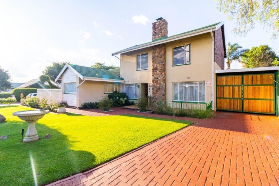 4 Bedroom Property for Sale in Brackenhurst Gauteng