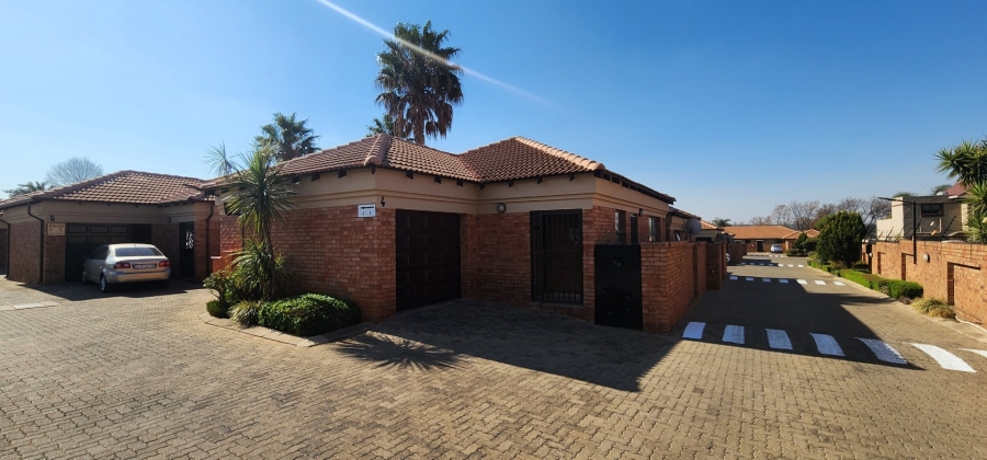 2 Bedroom Property for Sale in New Market Park Gauteng