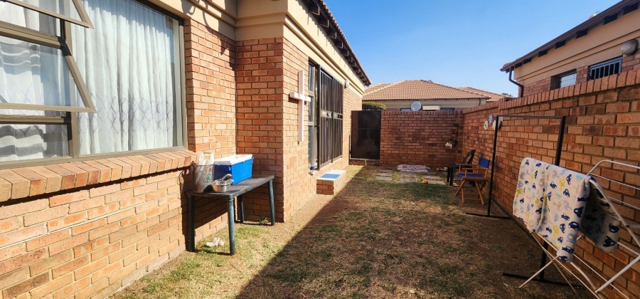 2 Bedroom Property for Sale in New Market Park Gauteng