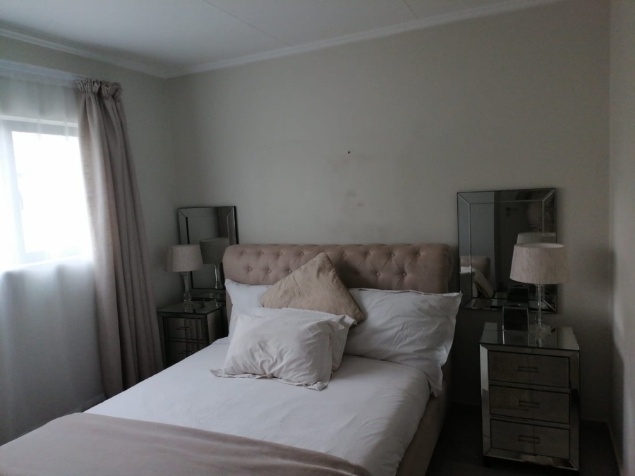 3 Bedroom Property for Sale in Cedar Lakes Gauteng