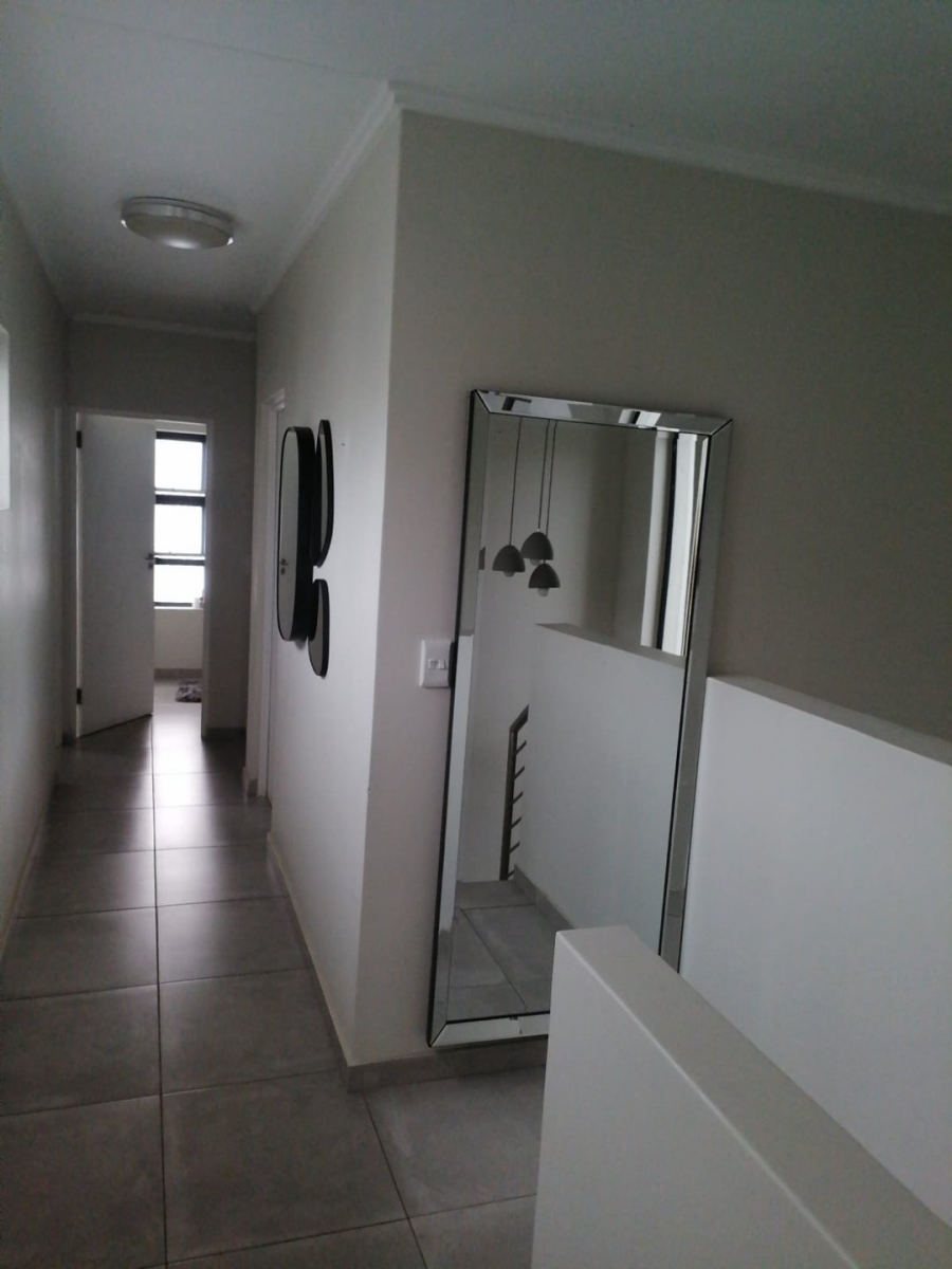 3 Bedroom Property for Sale in Cedar Lakes Gauteng