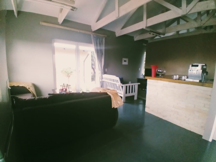 To Let 1 Bedroom Property for Rent in Monument Gauteng