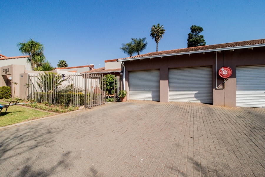 3 Bedroom Property for Sale in Waterkloof Glen Gauteng