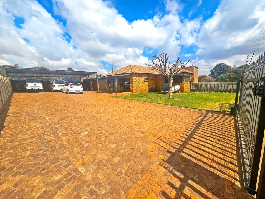 3 Bedroom Property for Sale in Bothas Geluk Gauteng