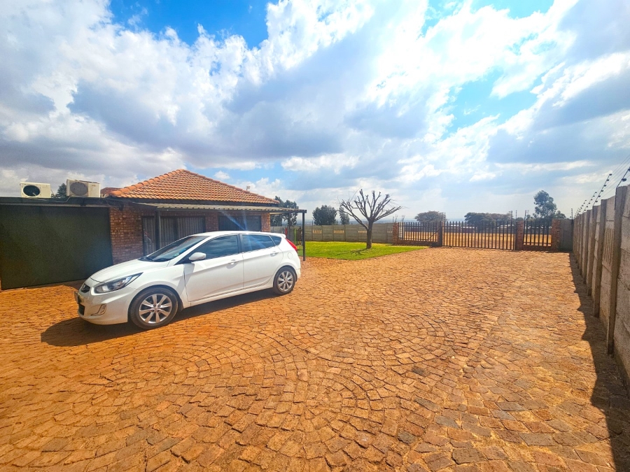 3 Bedroom Property for Sale in Bothas Geluk Gauteng