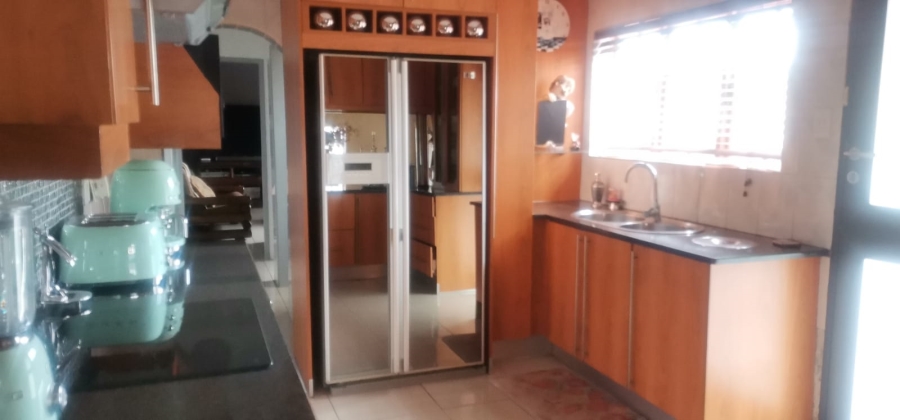 4 Bedroom Property for Sale in Soshanguve DD Gauteng