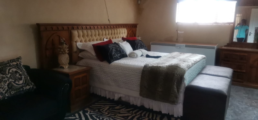 4 Bedroom Property for Sale in Soshanguve DD Gauteng