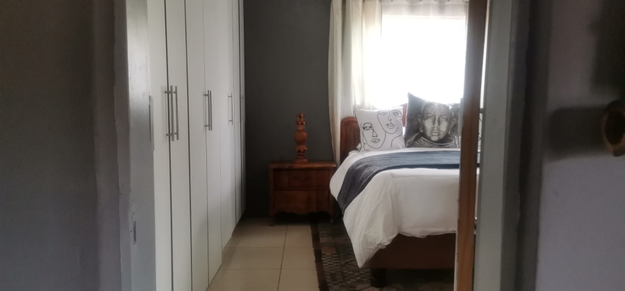 4 Bedroom Property for Sale in Soshanguve DD Gauteng