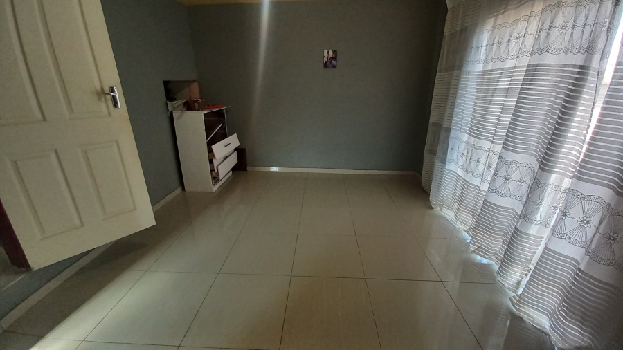 4 Bedroom Property for Sale in Mindalore Gauteng