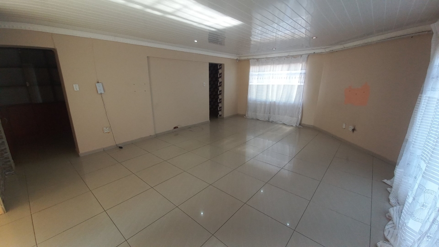 4 Bedroom Property for Sale in Mindalore Gauteng