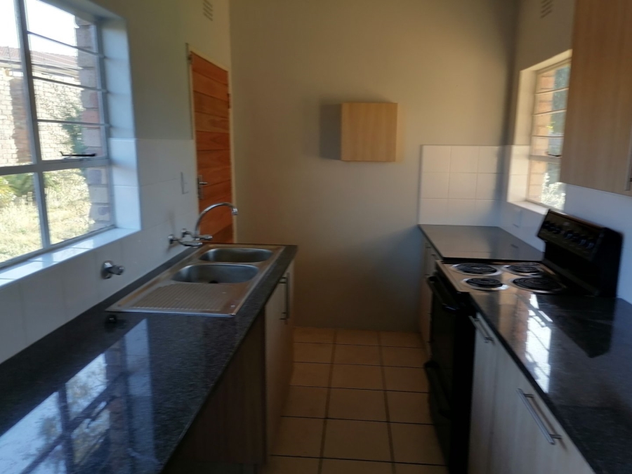 To Let 2 Bedroom Property for Rent in North Riding Gauteng