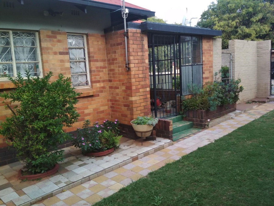 3 Bedroom Property for Sale in Rosettenville Gauteng