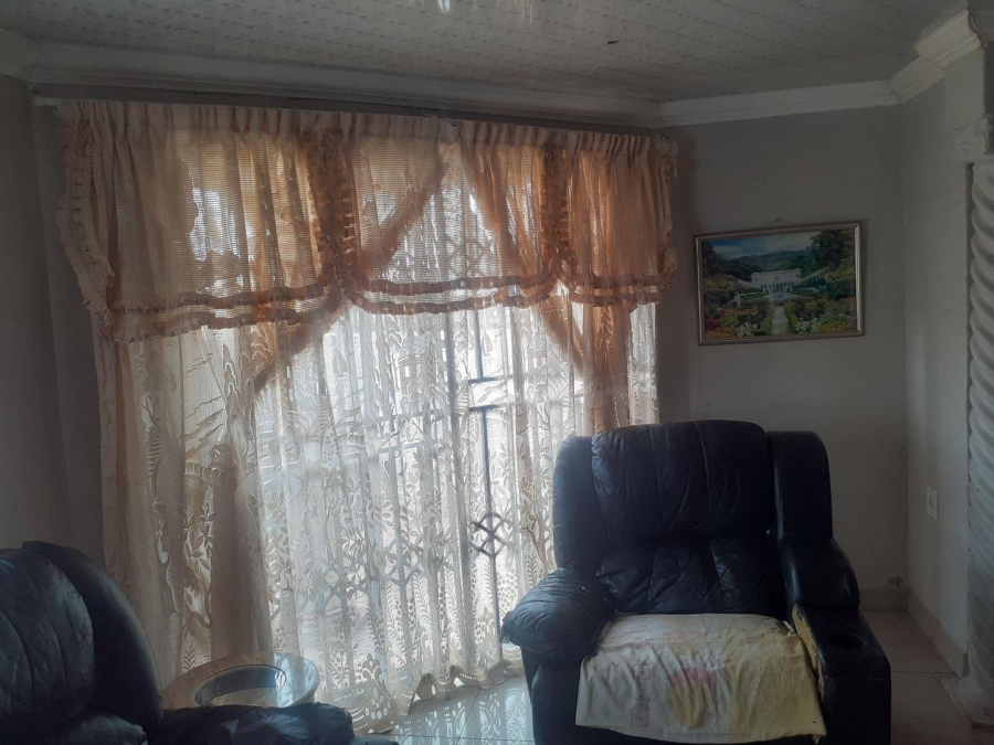 2 Bedroom Property for Sale in Palm Springs Gauteng