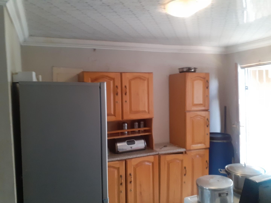 2 Bedroom Property for Sale in Palm Springs Gauteng