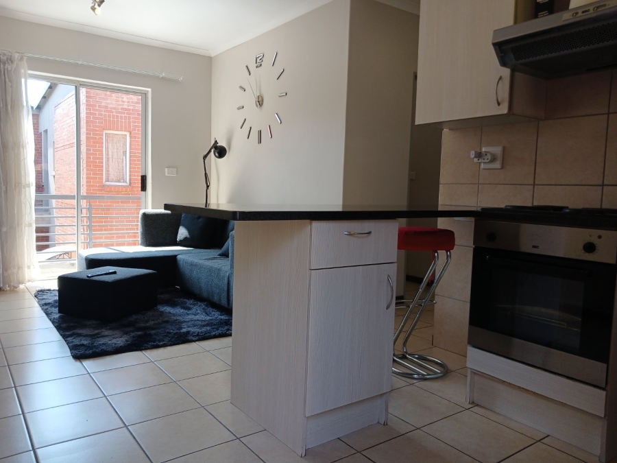 To Let 2 Bedroom Property for Rent in Esther Park Gauteng