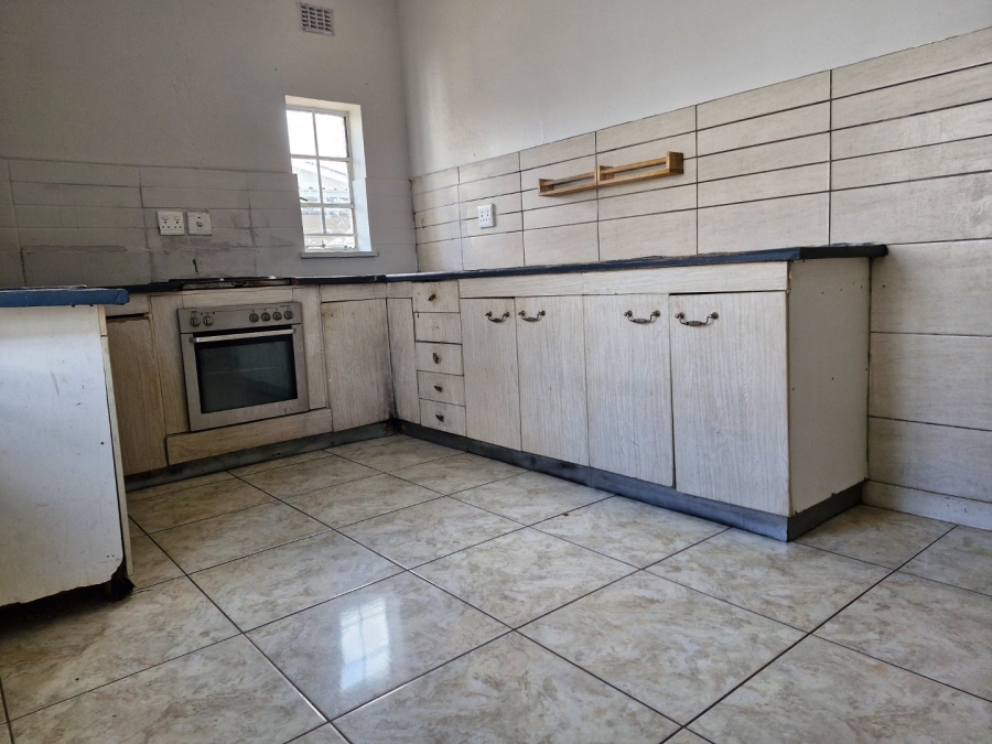 2 Bedroom Property for Sale in Crosby Gauteng