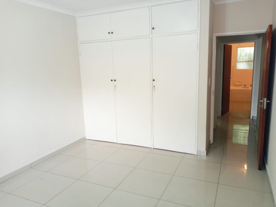 To Let 2 Bedroom Property for Rent in Ferndale Gauteng