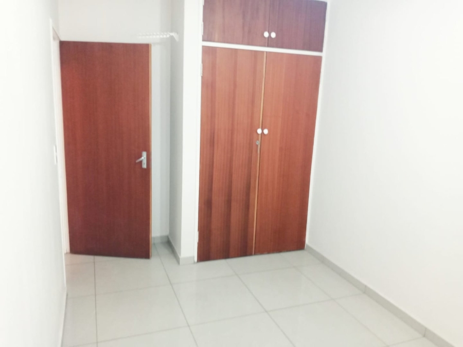 To Let 2 Bedroom Property for Rent in Ferndale Gauteng