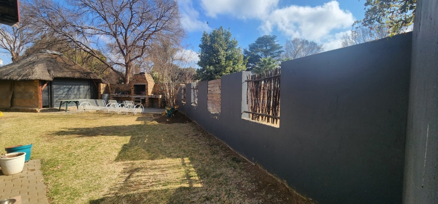 3 Bedroom Property for Sale in General Albertspark Gauteng