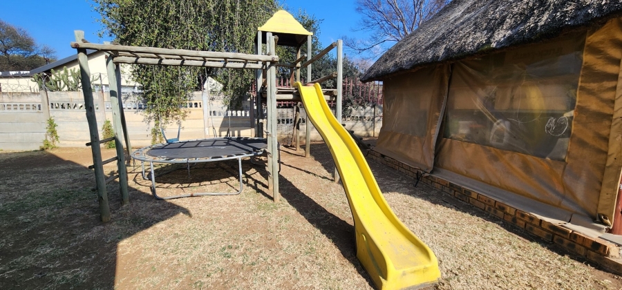 3 Bedroom Property for Sale in General Albertspark Gauteng