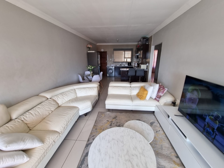 2 Bedroom Property for Sale in Winchester Hills Gauteng