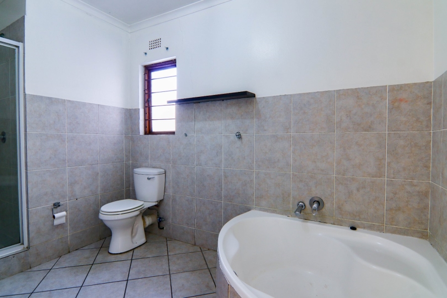 3 Bedroom Property for Sale in Northwold Gauteng