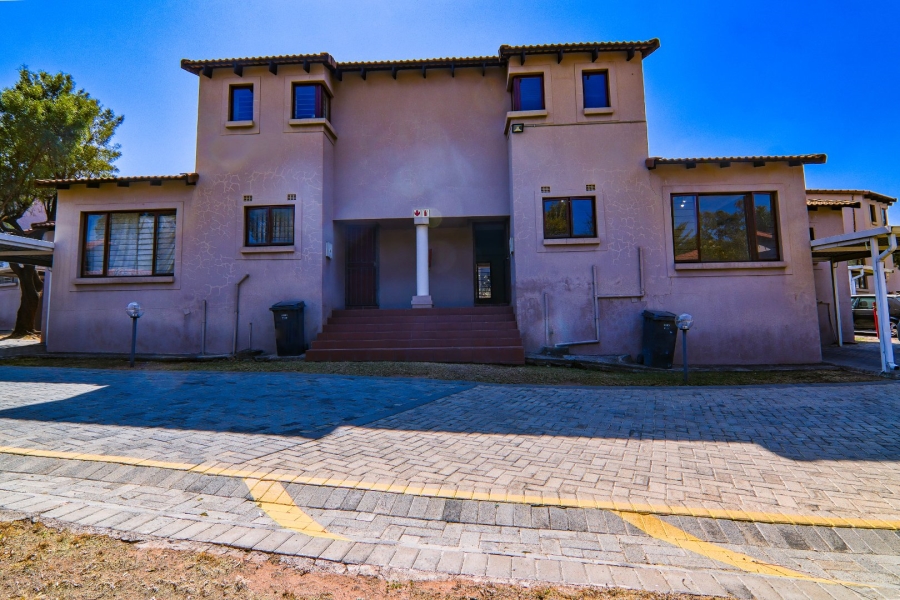 3 Bedroom Property for Sale in Northwold Gauteng