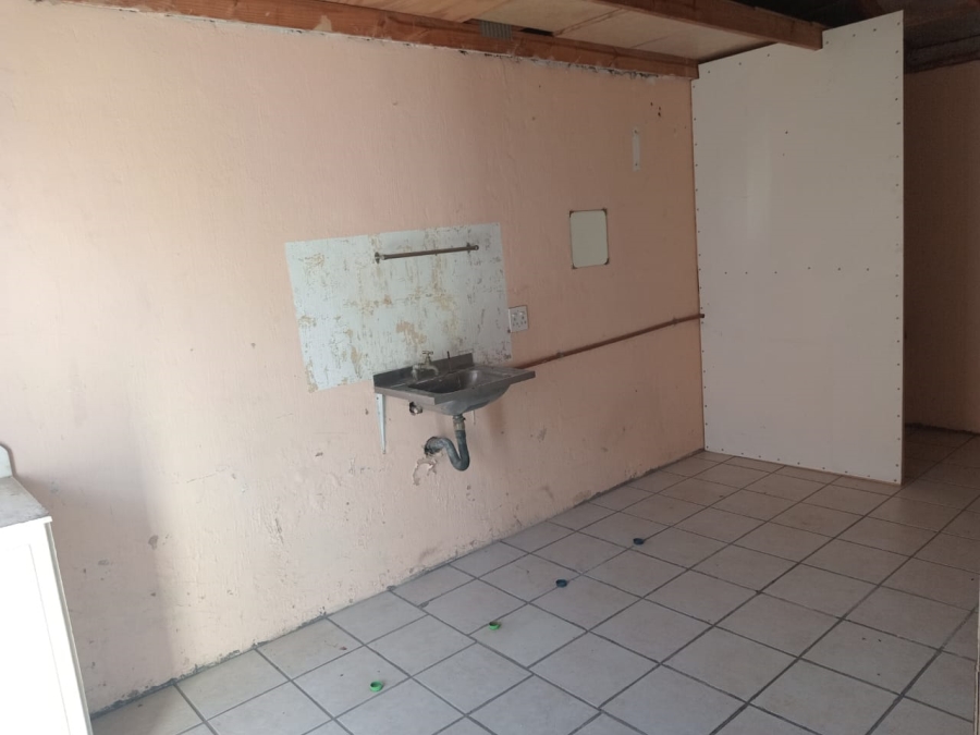 4 Bedroom Property for Sale in Crystal Park Gauteng