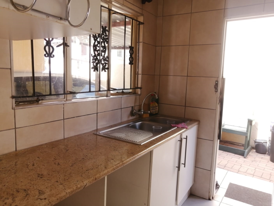 2 Bedroom Property for Sale in Ormonde Gauteng