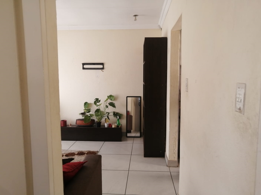 2 Bedroom Property for Sale in Ormonde Gauteng