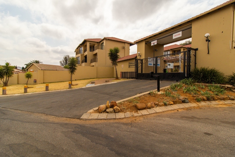 3 Bedroom Property for Sale in Bassonia Rock Gauteng