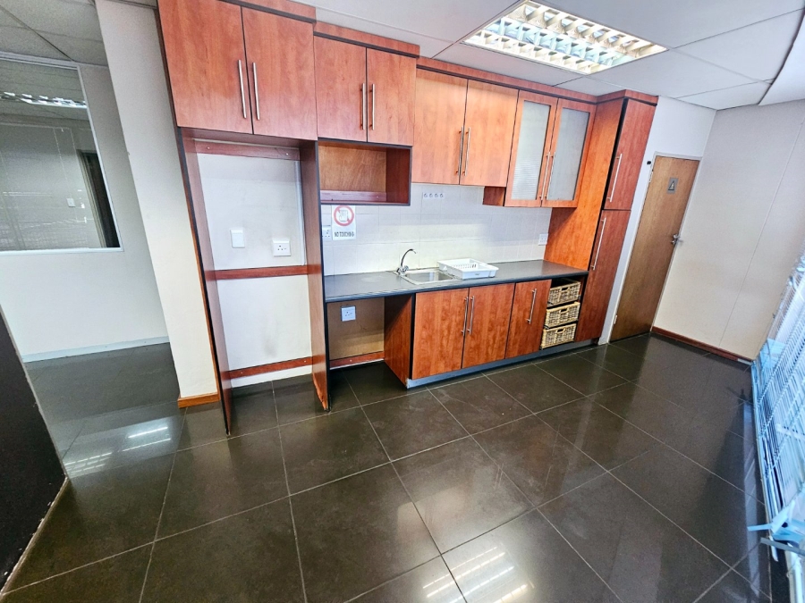 To Let commercial Property for Rent in Gateway Industrial Park Gauteng