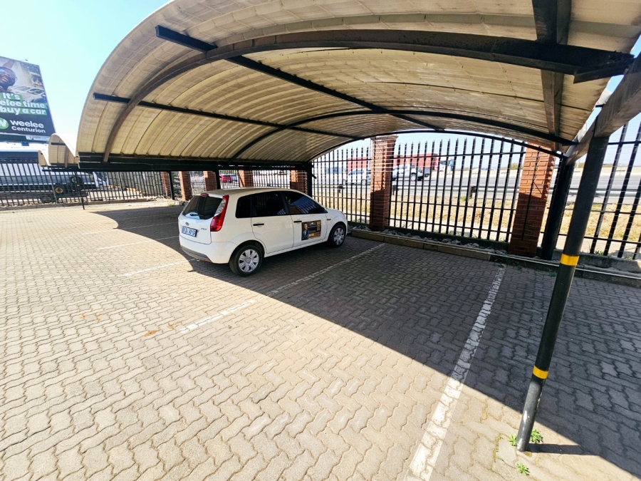 To Let commercial Property for Rent in Gateway Industrial Park Gauteng