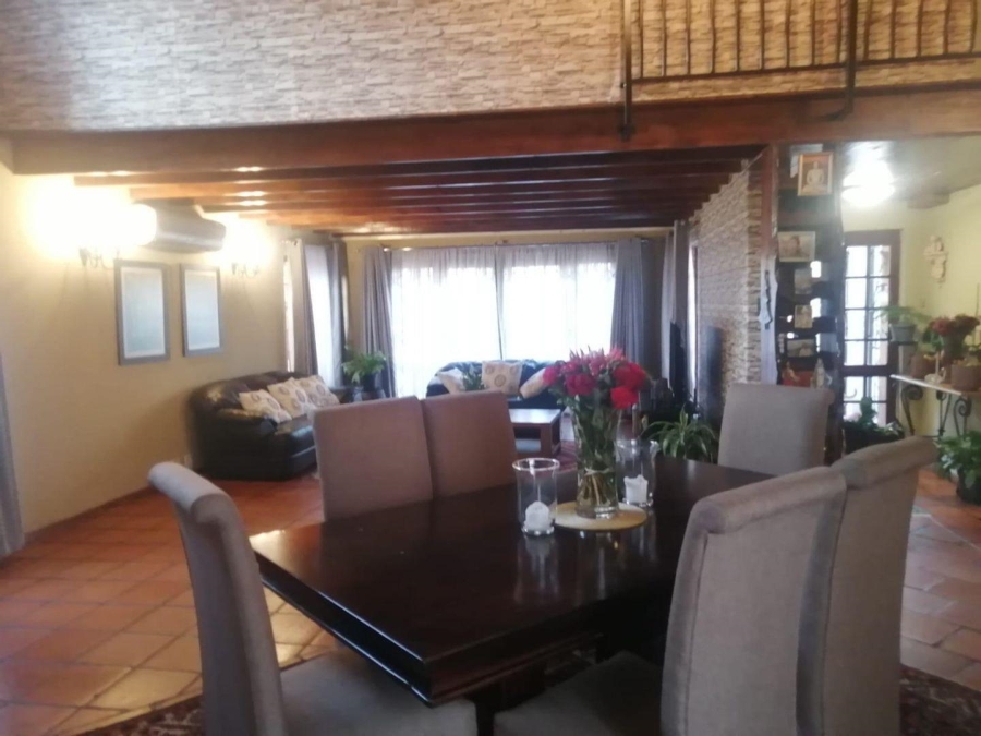 4 Bedroom Property for Sale in Ridgeway Gauteng