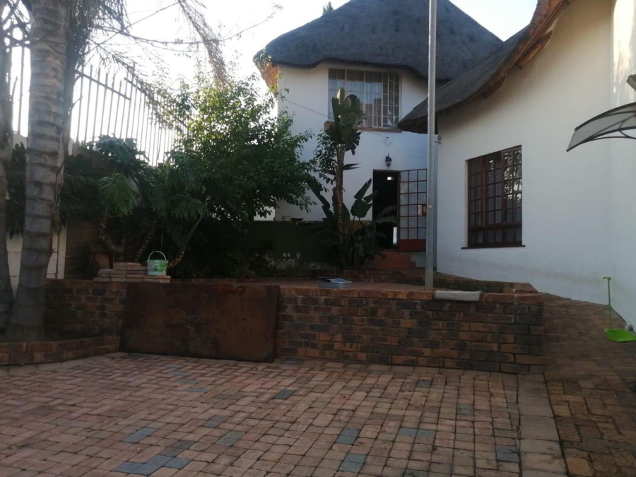 4 Bedroom Property for Sale in Ridgeway Gauteng