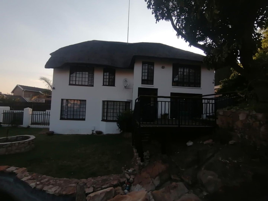 4 Bedroom Property for Sale in Ridgeway Gauteng