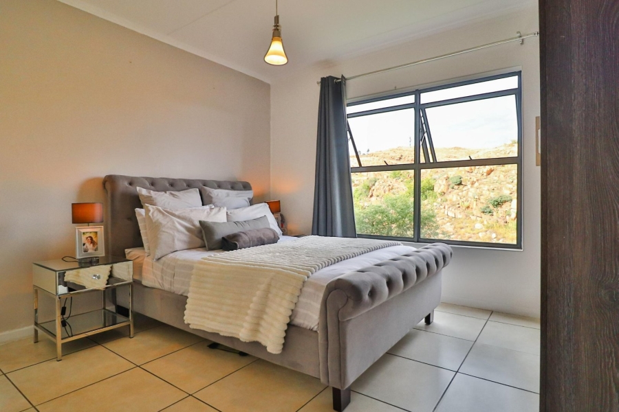 3 Bedroom Property for Sale in Oakdene Gauteng