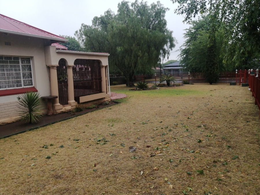 3 Bedroom Property for Sale in Selection Park Gauteng