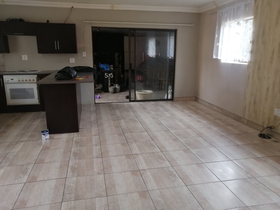 3 Bedroom Property for Sale in Selection Park Gauteng