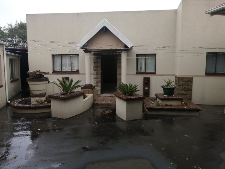 3 Bedroom Property for Sale in Selection Park Gauteng